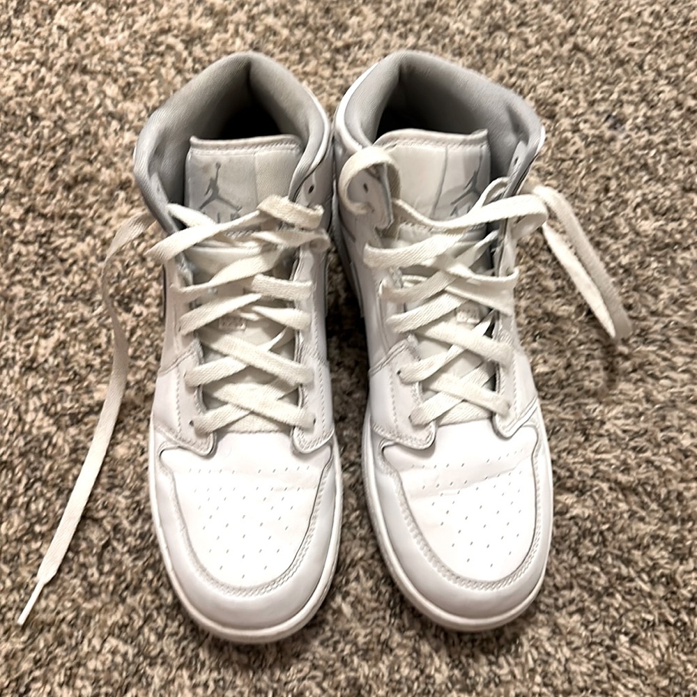 Nike air Jordan 1 Mid wolf grey white (2016)